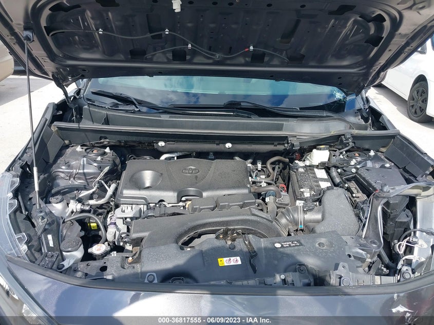 VIN 2T3F1RFV2KW022045 2019 TOYOTA RAV4 LE