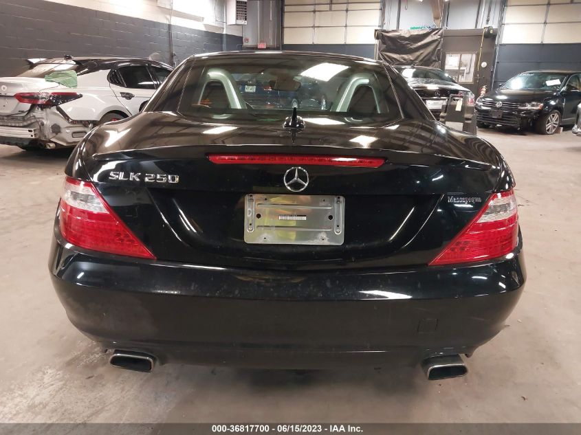 2015 MERCEDES-BENZ SLK-CLASS SLK 250 WDDPK4HA6FF110835