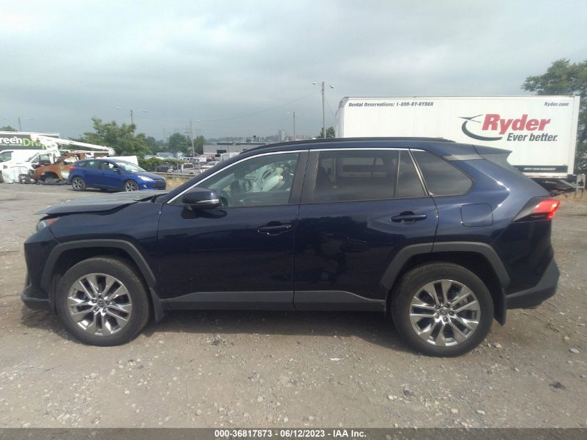 2021 TOYOTA RAV4 XLE PREMIUM - 2T3A1RFV3MW195800