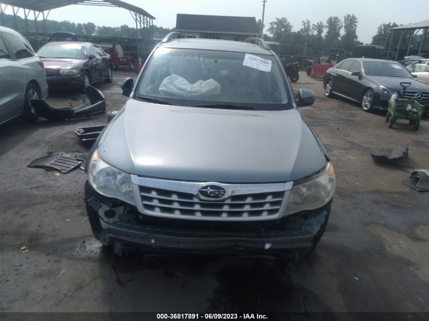 2013 SUBARU FORESTER 2.5X PREMIUM - JF2SHADC3DH443652