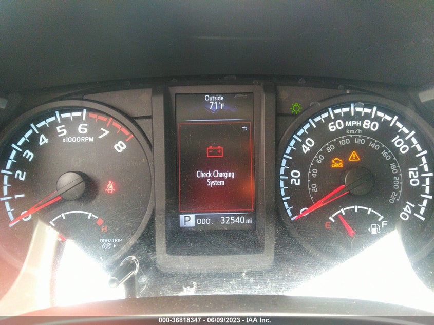 VIN 3TMCZ5AN4KM283335 2019 TOYOTA TACOMA 4WD SR/SR5/TRD SPORT