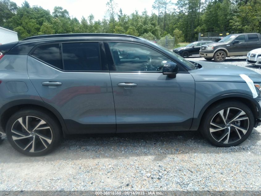 2021 VOLVO XC40 T5 R-DESIGN YV4162UM4M2488789