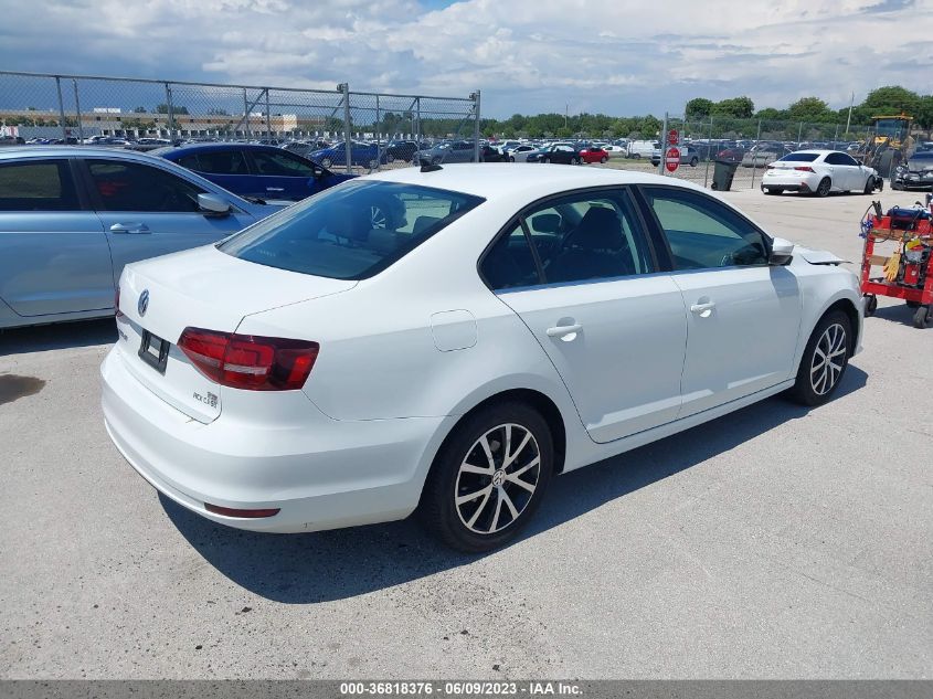 2018 VOLKSWAGEN JETTA SE/WOLFSBURG - 3VWDB7AJ1JM226636