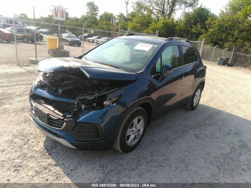 KL7CJLSB2LB327886 Chevrolet Trax LT 2