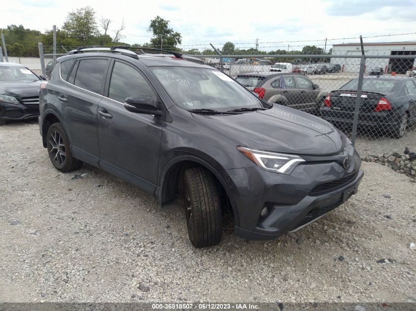 2018 TOYOTA RAV4 SE - JTMJFREV1JJ247485