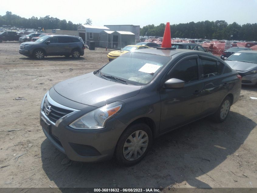 2019 NISSAN VERSA SEDAN S - 3N1CN7AP5KL820845