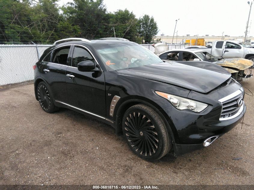 2015 INFINITI QX70 - JN8CS1MU4FM380220