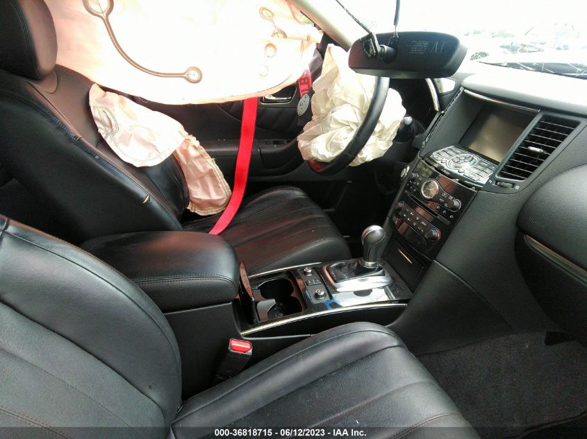 2015 INFINITI QX70 - JN8CS1MU4FM380220