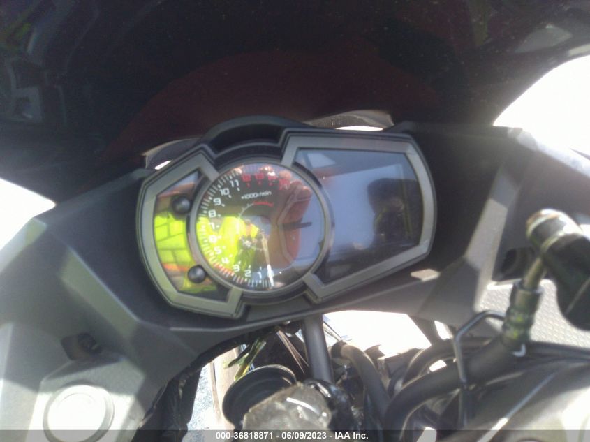 2021 KAWASAKI EX400 JKAEXKG1XMDAB3941