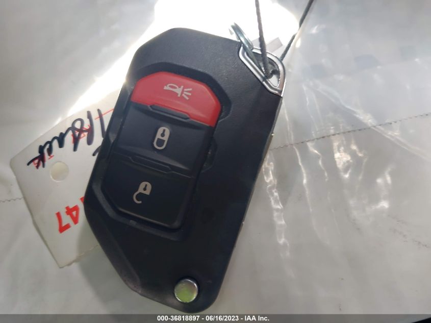 2019 JEEP WRANGLER UNLIMITED SAHARA - 1C4HJXEN5KW600378