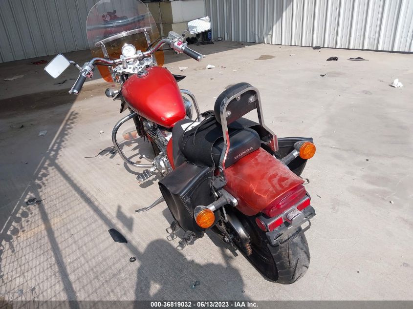 2005 HONDA VT600 CD - JH2PC21305M603449