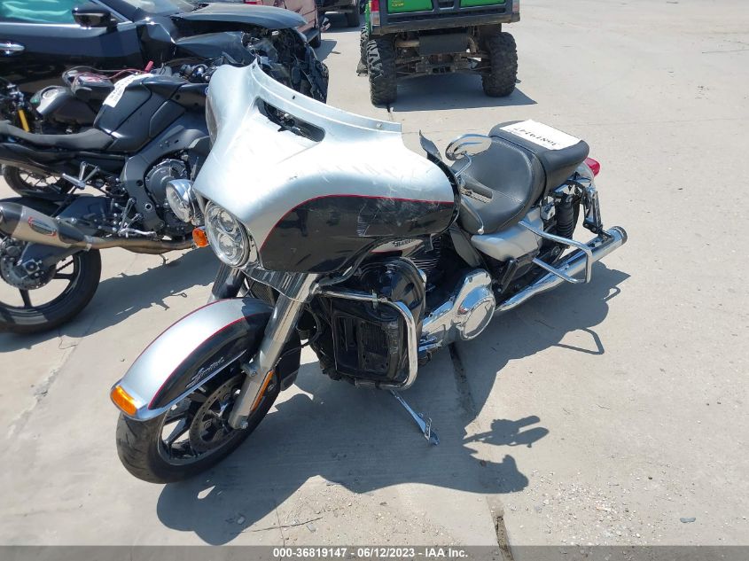 2015 HARLEY-DAVIDSON FLHTKL ULTRA LIMITED LOW 1HD1KKL15FB640201