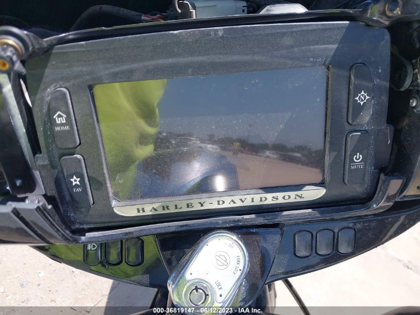 2015 HARLEY-DAVIDSON FLHTKL ULTRA LIMITED LOW 1HD1KKL15FB640201