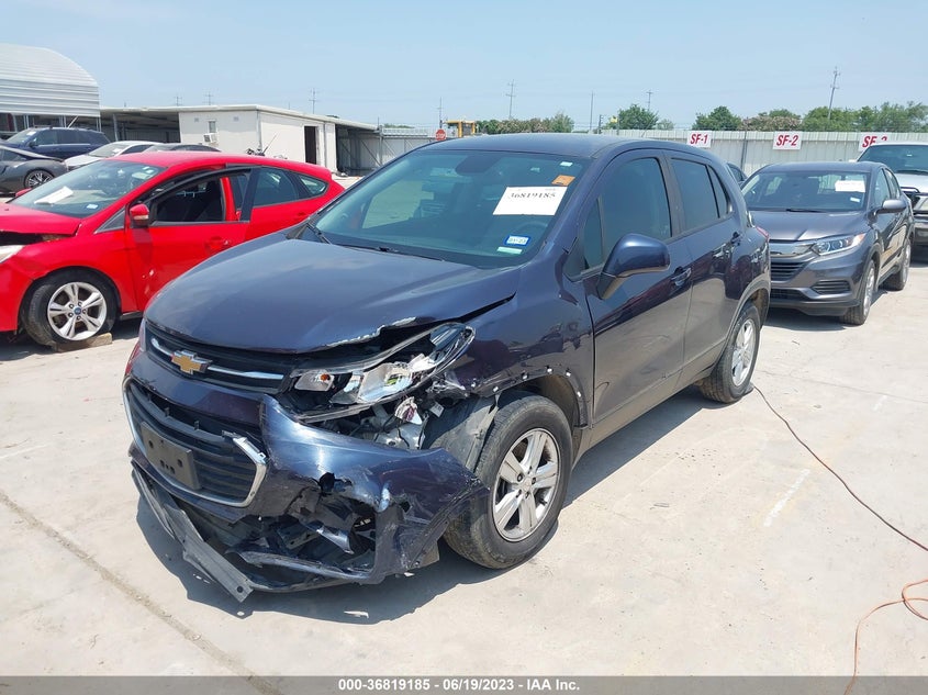 VIN 3GNCJKSB2KL242533 2019 CHEVROLET TRAX LS