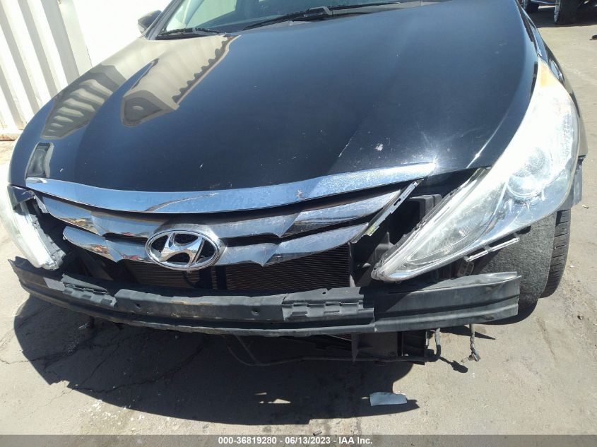 2013 HYUNDAI SONATA LIMITED W/WINE INT - 5NPEC4AC1DH519967