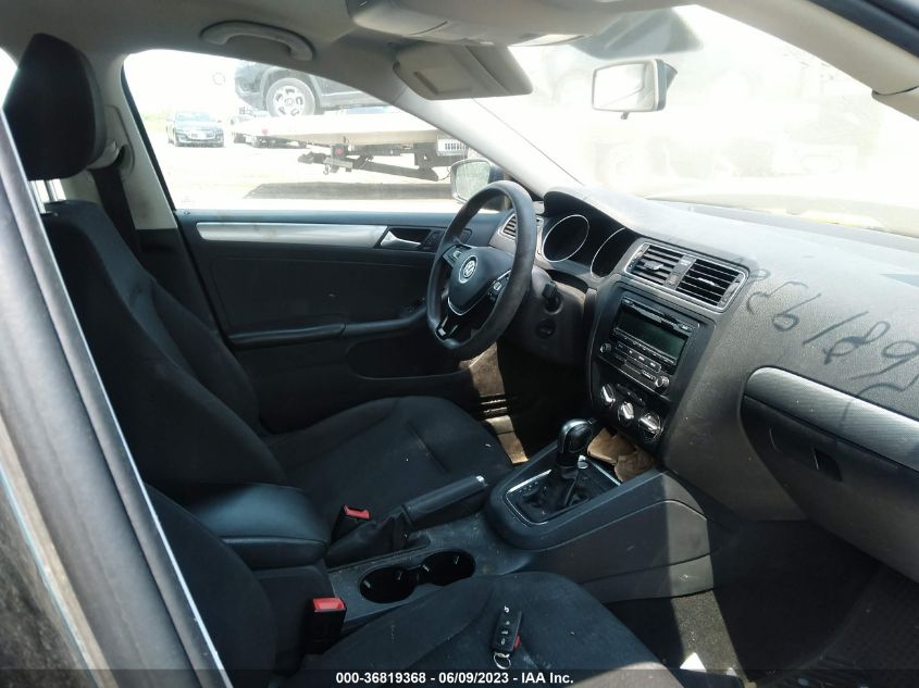 2015 VOLKSWAGEN JETTA SEDAN 1.8T SE - 3VWD07AJ9FM403673