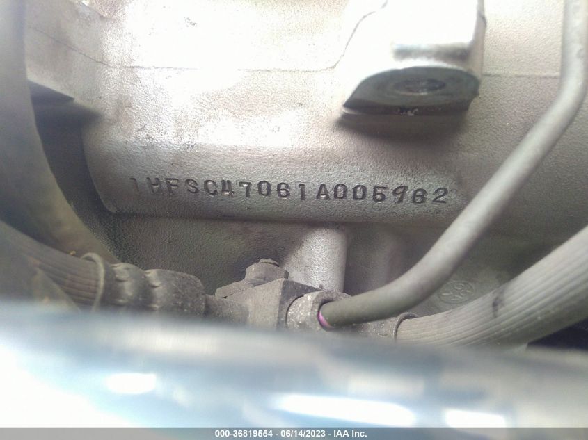 2001 HONDA GL1800 1HFSC47061A005962