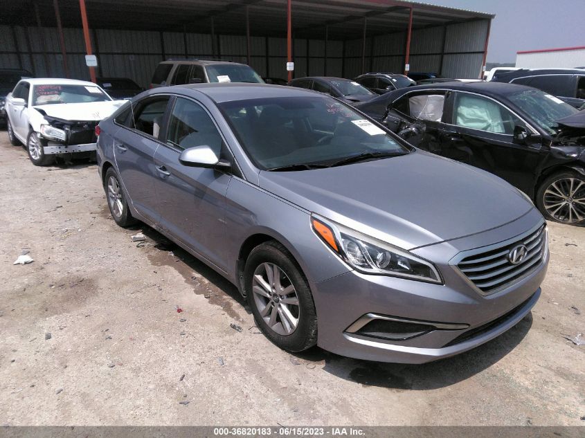 2016 HYUNDAI SONATA SE - 5NPE24AF7GH419468