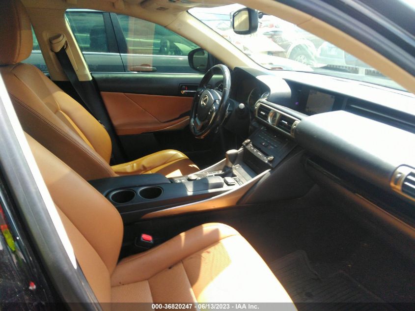 2016 LEXUS IS 300 JTHCM1D27G5008756