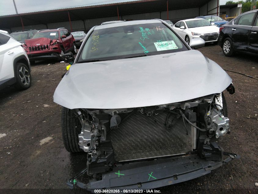 2020 TOYOTA CAMRY LE - 4T1C11AK9LU888630