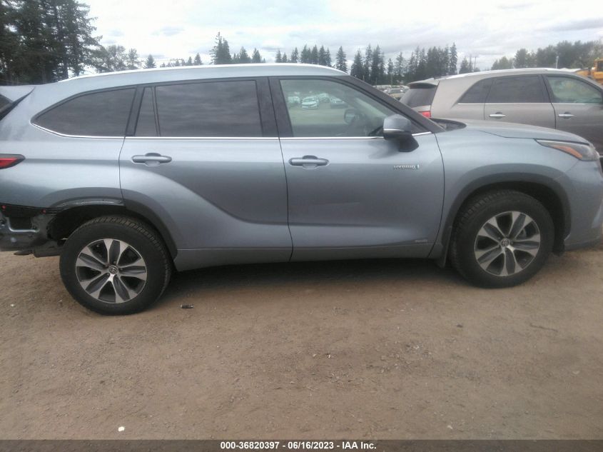 2021 TOYOTA HIGHLANDER HYBRID XLE - 5TDHBRCH7MS033647