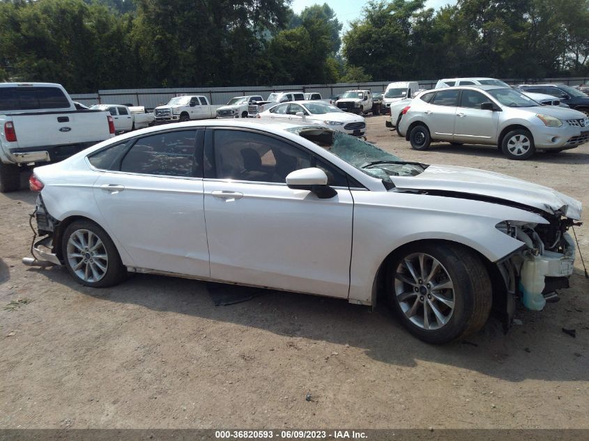 2017 FORD FUSION SE - 3FA6P0HD2HR257658