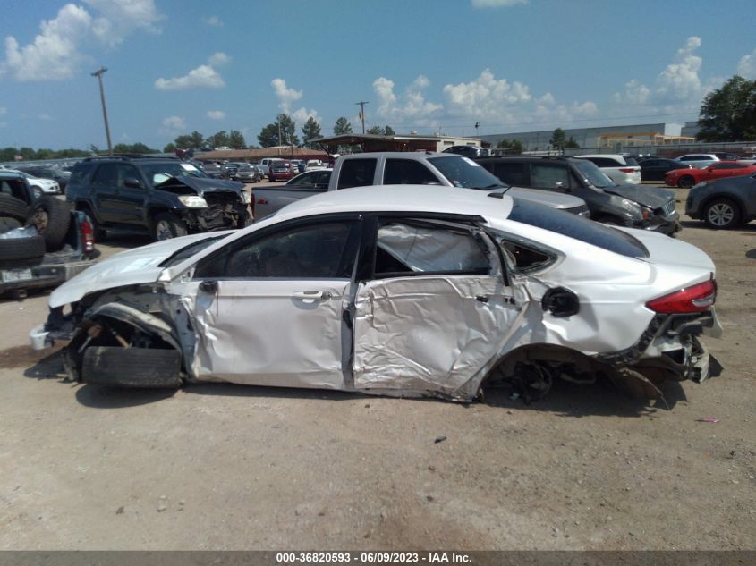 2017 FORD FUSION SE - 3FA6P0HD2HR257658