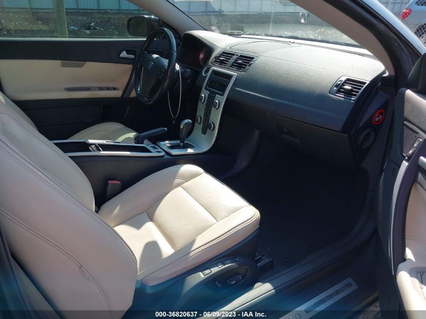 2013 VOLVO C70 T5 YV1672MC0DJ140355