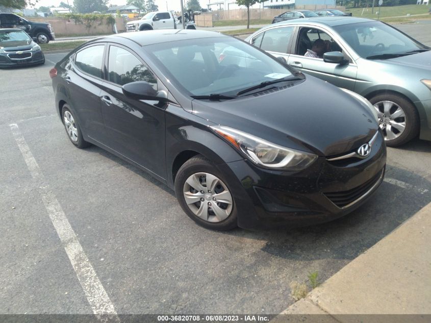 2016 HYUNDAI ELANTRA SE - 5NPDH4AEXGH679266