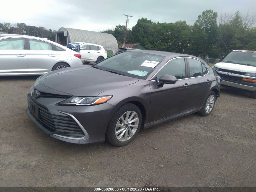 2021 TOYOTA CAMRY LE - 4T1C11BK3MU025404