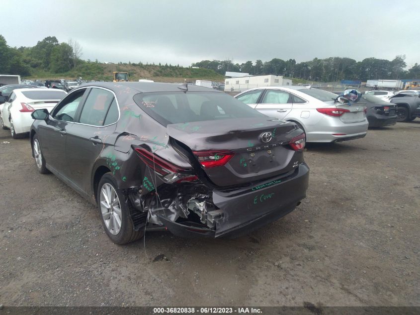 2021 TOYOTA CAMRY LE - 4T1C11BK3MU025404
