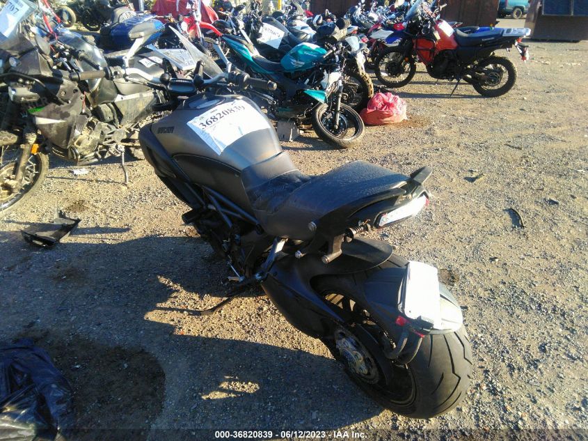 2014 DUCATI DIAVEL - ZDM13BLW0EB016660