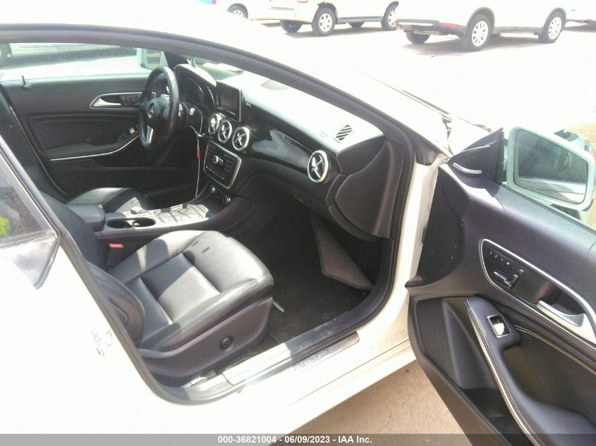 2014 MERCEDES-BENZ CLA 250 - WDDSJ4GB8EN149695