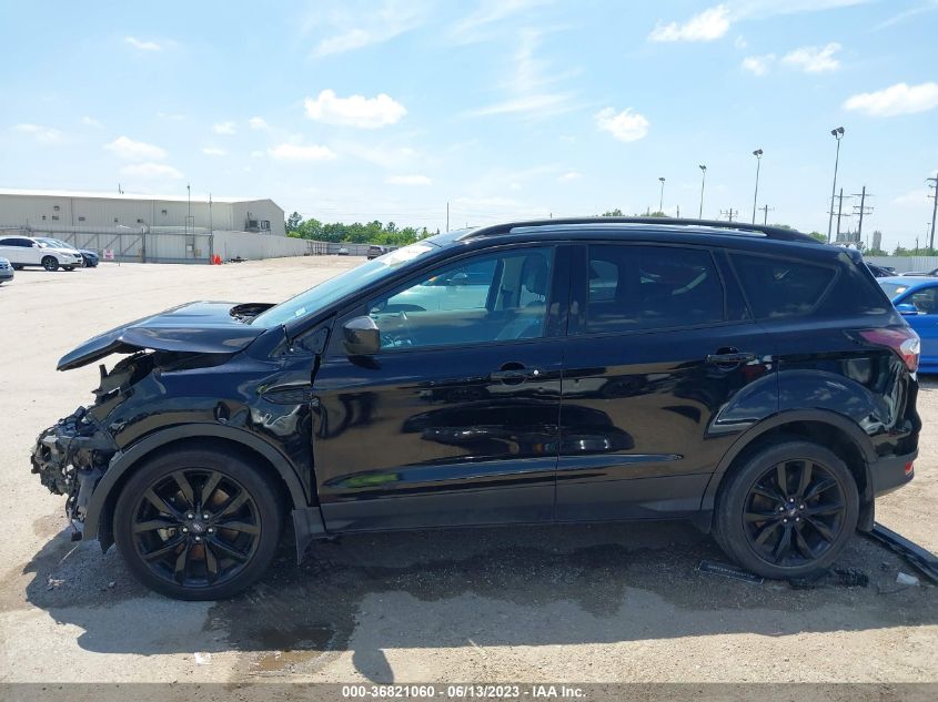 2017 FORD ESCAPE SE - 1FMCU0G91HUB79414