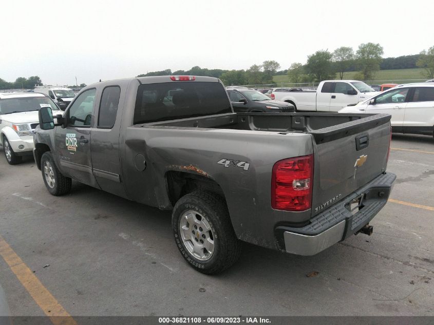 2013 CHEVROLET SILVERADO 1500 LT - 1GCRKSE73DZ353191