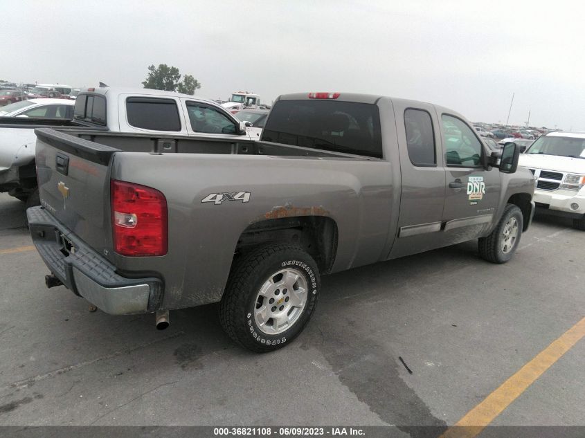 2013 CHEVROLET SILVERADO 1500 LT - 1GCRKSE73DZ353191