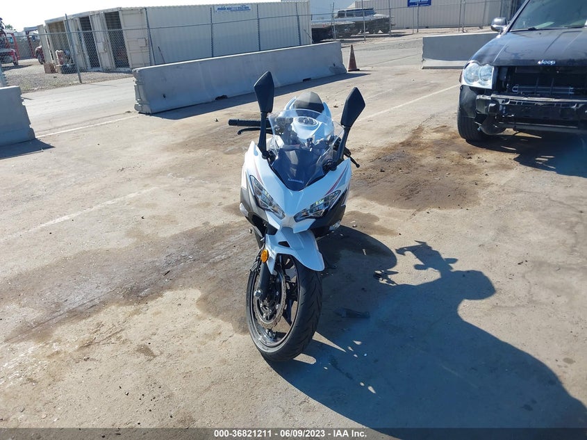 VIN JKAEXKG13PDAM3906 2023 KAWASAKI EX400