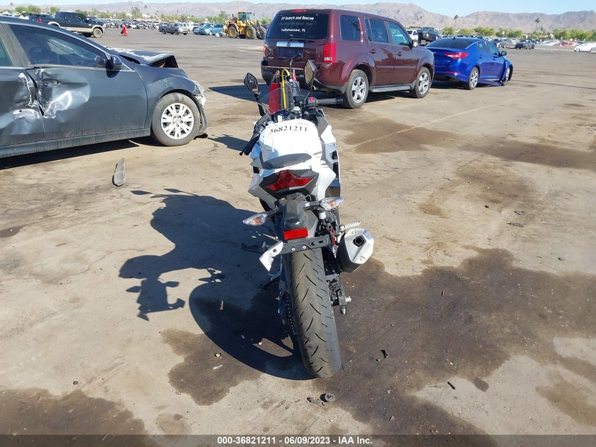 VIN JKAEXKG13PDAM3906 2023 KAWASAKI EX400