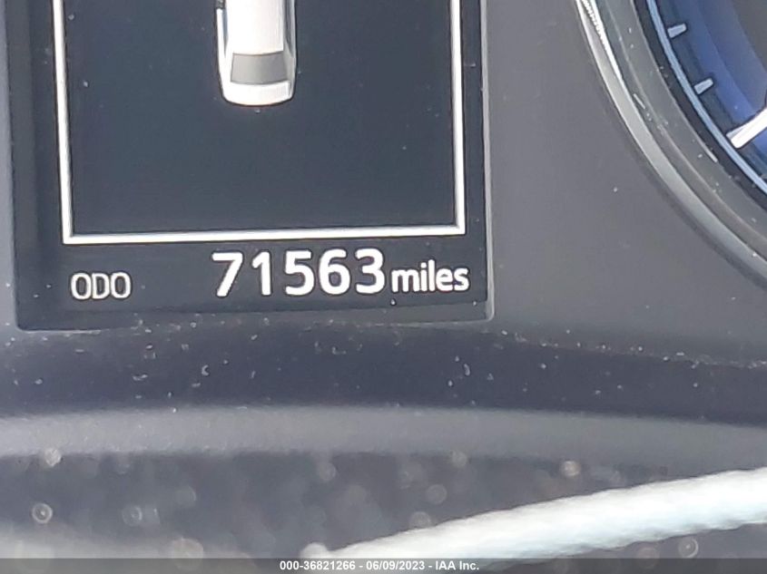 2018 TOYOTA COROLLA L/LE/XLE/SE/XSE - 5YFBURHE3JP795764