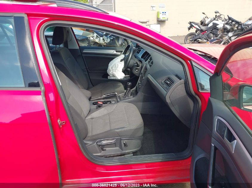 2017 VOLKSWAGEN GOLF SPORTWAGEN S 3VWA17AU4HM502205
