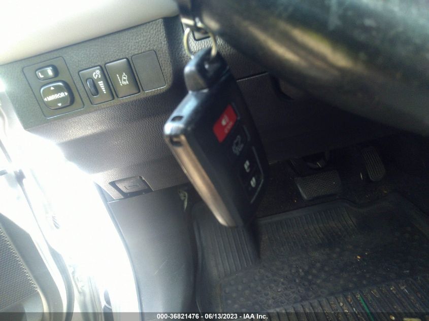 2018 TOYOTA RAV4 XLE/ADVENTURE - 2T3RFREV2JW742038