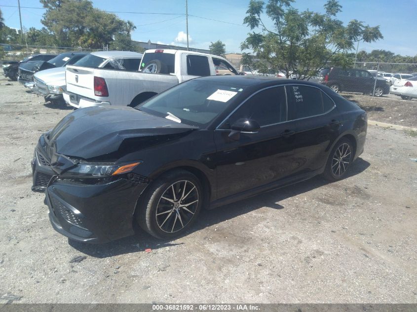 2022 TOYOTA CAMRY SE - 4T1T11AK2NU643879