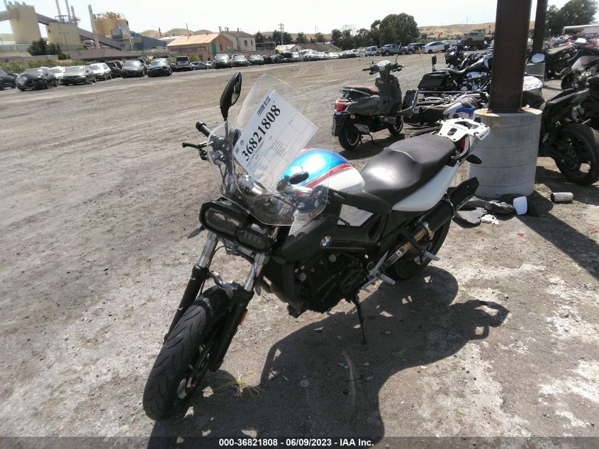 2011 BMW F800 R - WB1022704BZS50283