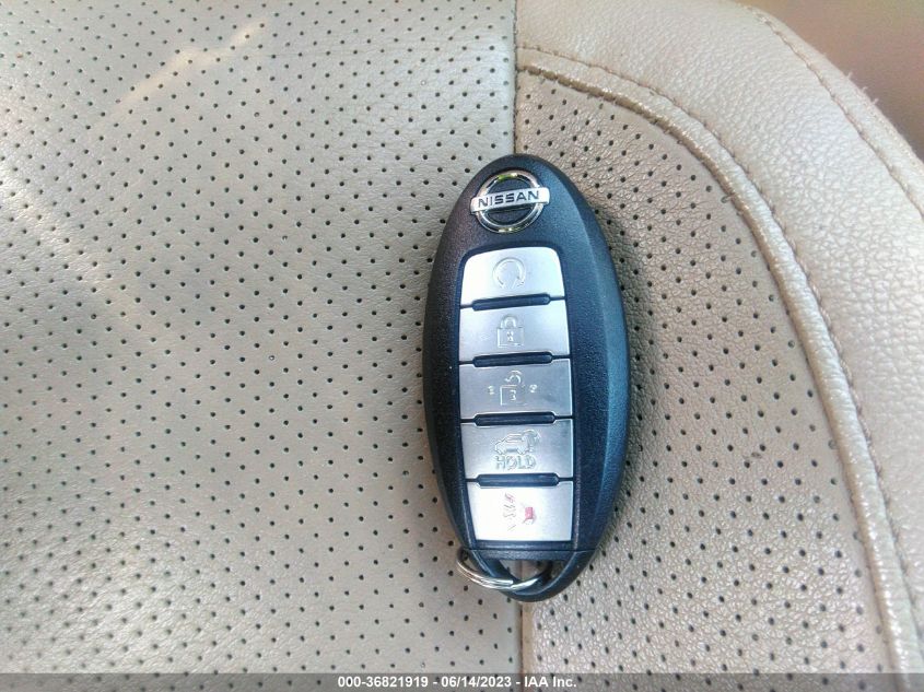 2017 NISSAN ROGUE SL - 5N1AT2MV6HC828038