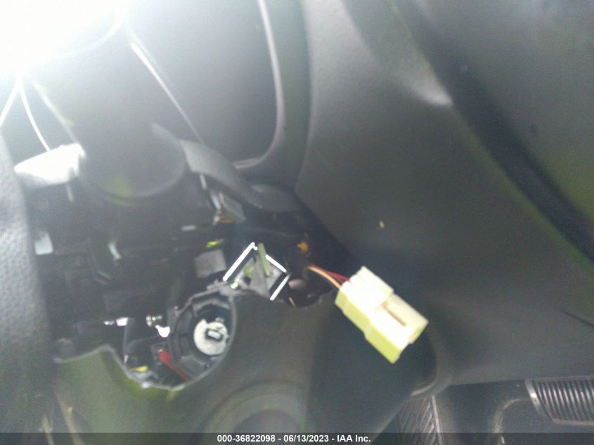 2014 KIA SOUL + - KNDJP3A53E7058050