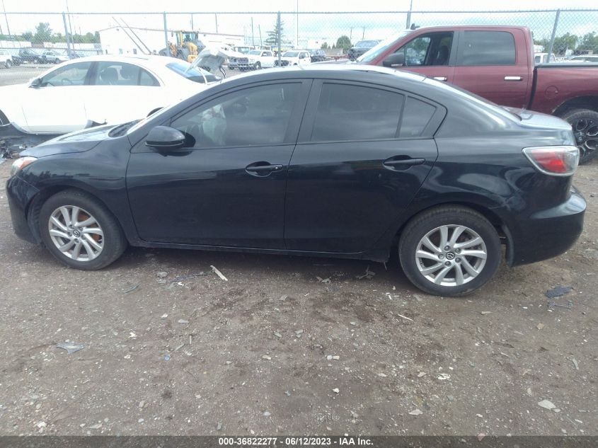 2013 MAZDA MAZDA3 I TOURING - JM1BL1V71D1819093