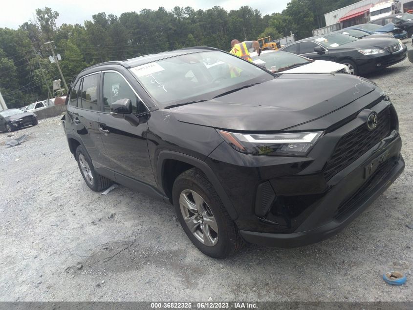 2022 TOYOTA RAV4 XLE - 2T3P1RFV6NW276947