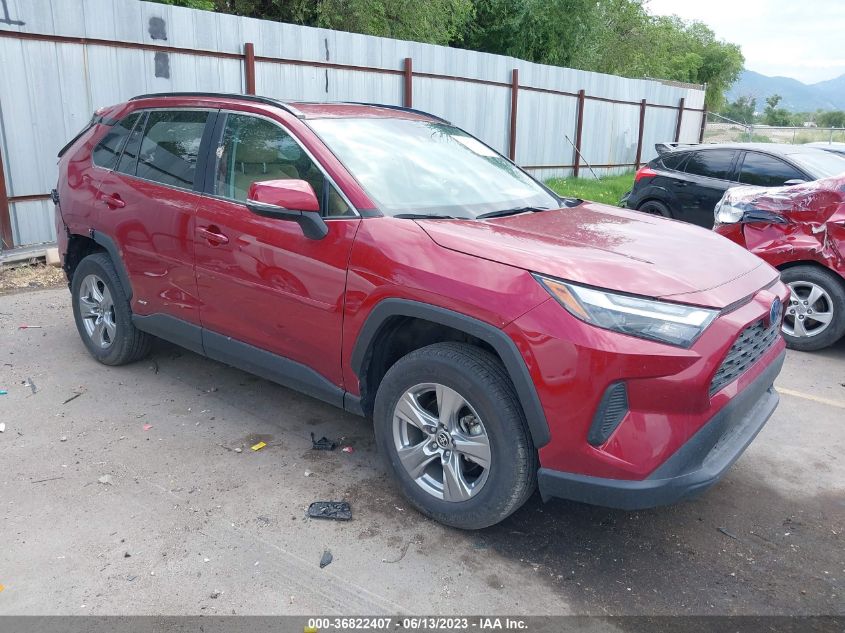 2022 TOYOTA RAV4 XLE - 2T3RWRFV9NW135347