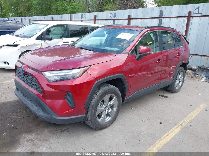 2022 TOYOTA RAV4 XLE - 2T3RWRFV9NW135347