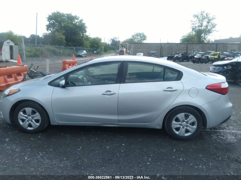 2016 KIA FORTE LX - KNAFK4A68G5583166